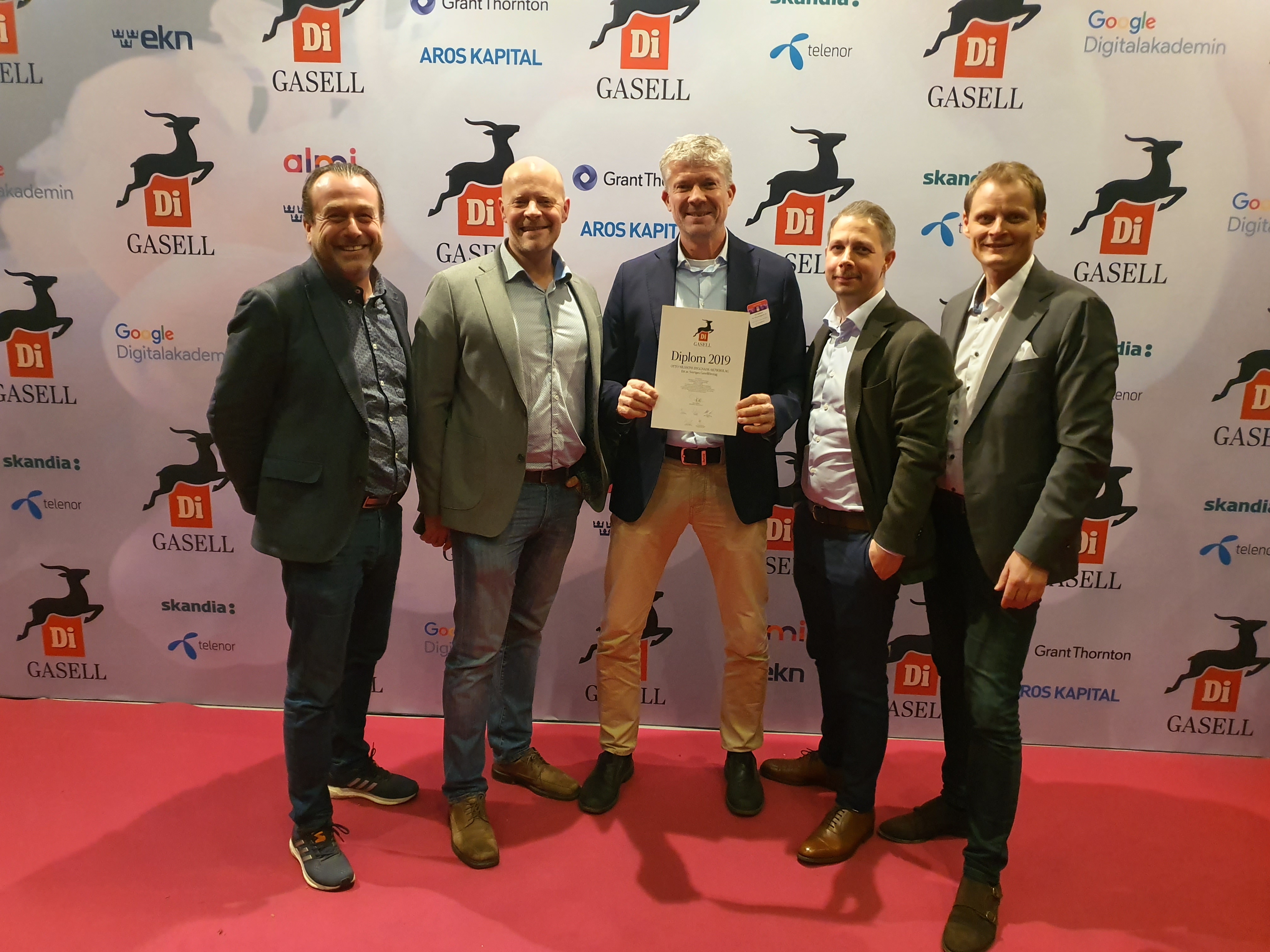 Otto Nilsson Byggnads p&aring; Dagens Industris prisgala 25 november 2019. Otto Nilsson Byggnads AB blev gasellf&ouml;retag f&ouml;r sj&auml;tte &aring;ret i rad.