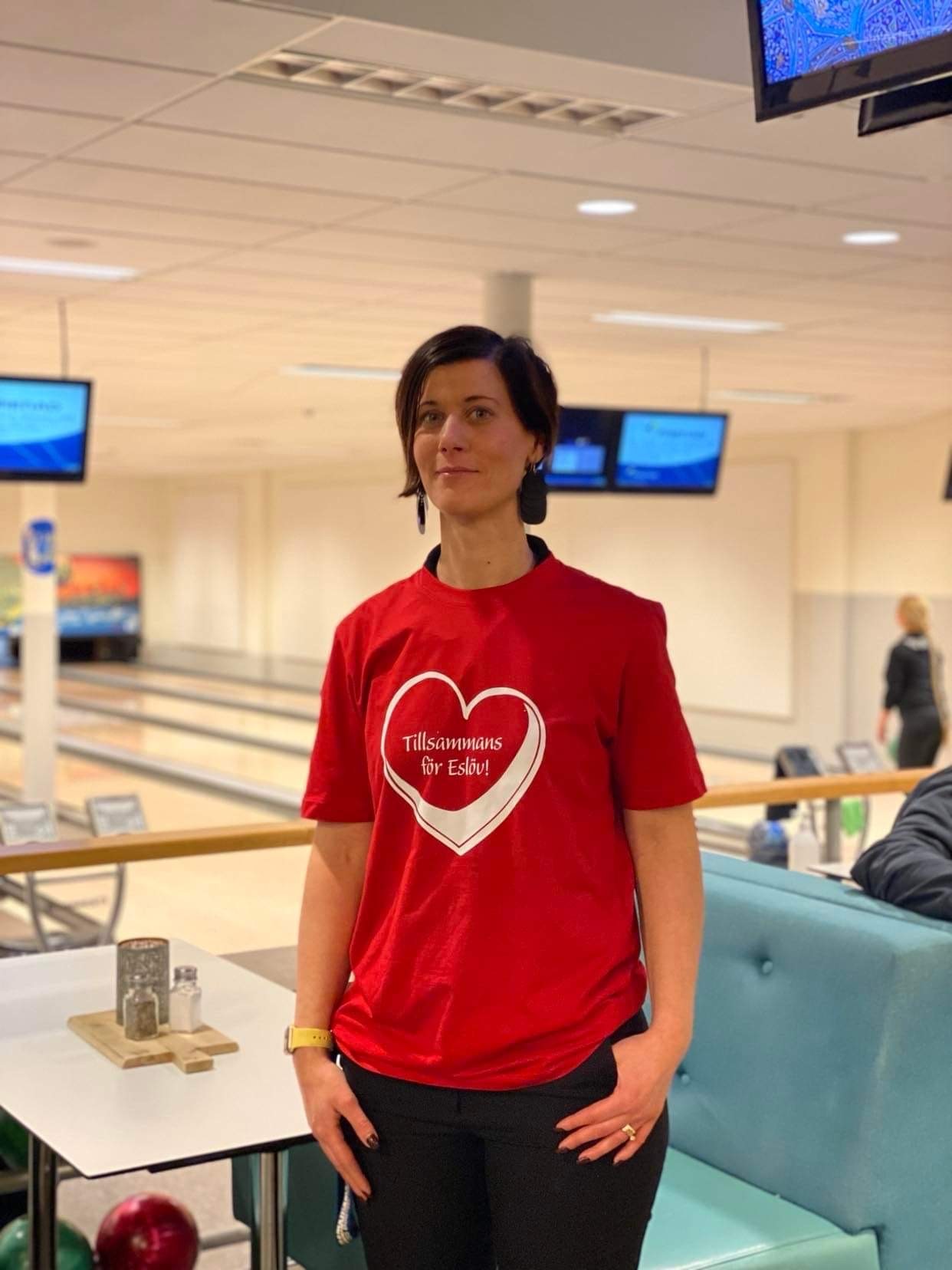 Sevim Mehmet är ordförande i Eslövs Stadskärneförening och driver tillsammans med sin make Eslövs Bowling.