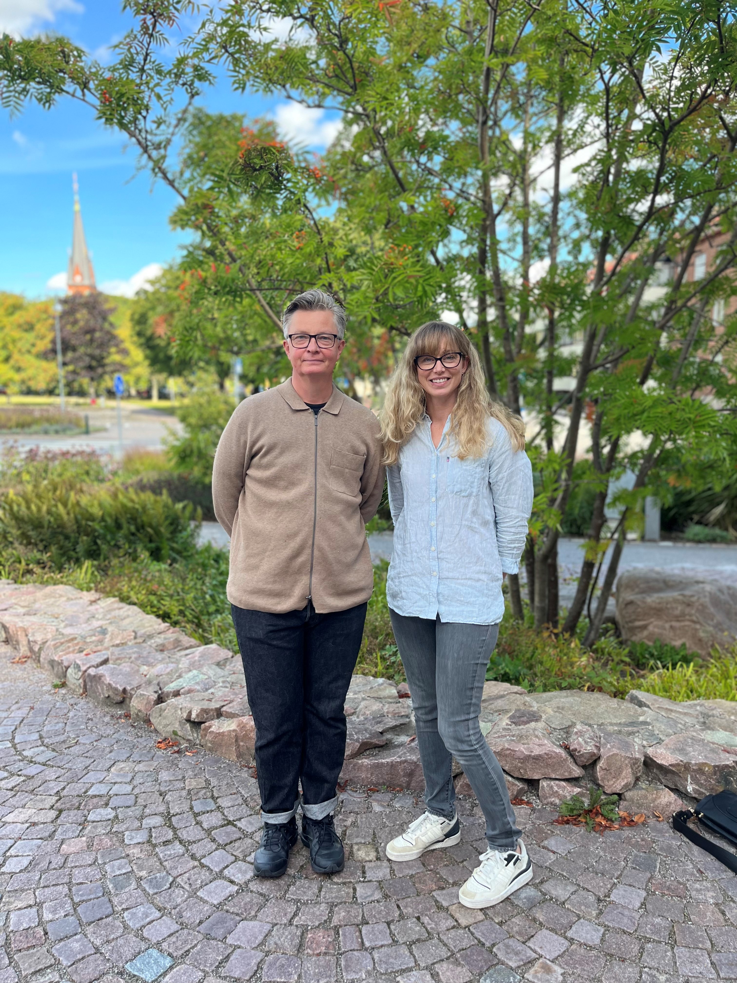 Näringslivschef Lars Persson och Nyföretagarcentrum Eslövs nya rådgivare Maria Grönquist.