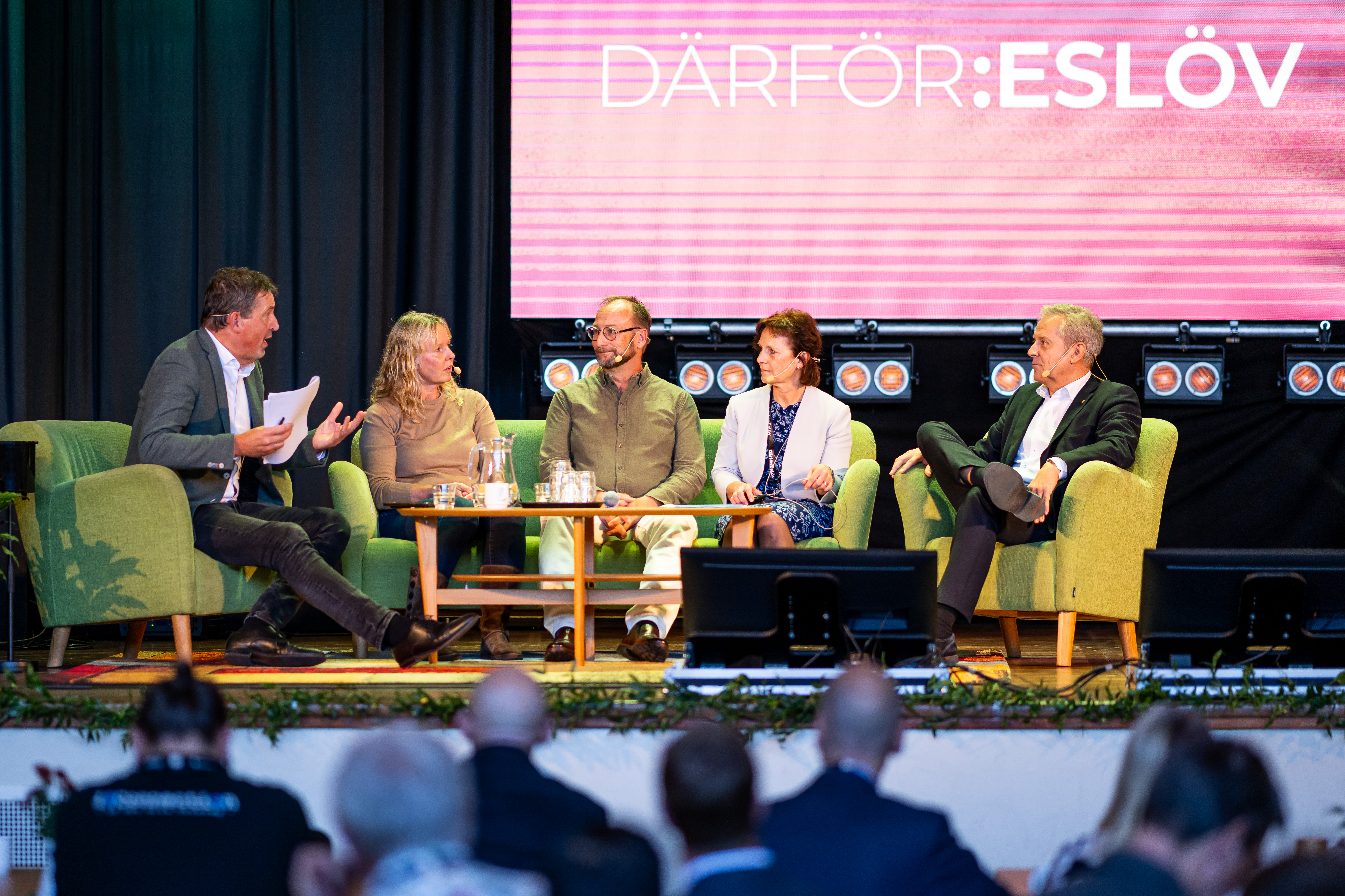 Johan Andersson(S), kommunstyrelsens ordf&ouml;rande, Catharina Malmborg(M), f&ouml;rsta vice ordf&ouml;rande och Stephan M&uuml;chler, ordf&ouml;rande Herbert Felixinstitutet och vd Sydsvenska Industri- och Handelskammaren. Foto: Christoffer Borg Mattisson