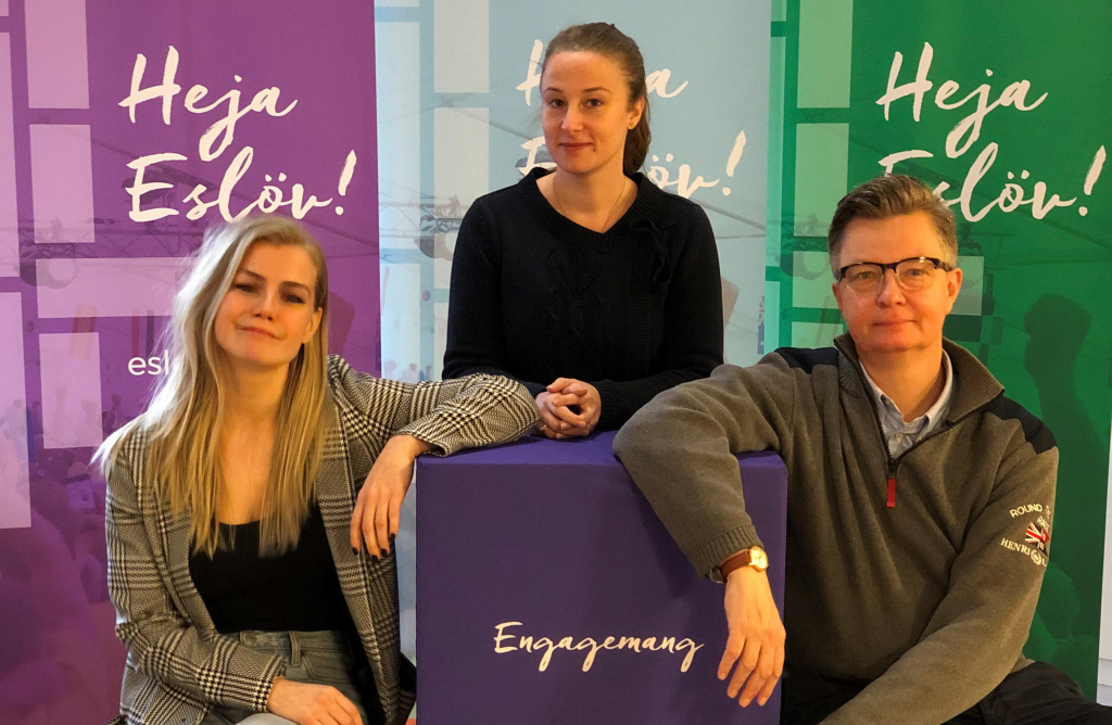Anbudsskolan hålls av Aida Kulic och Emmy Bruhn, inköps- och upphandlingsenheten, Eslövs kommun och Lars Persson, näringslivschef i Eslövs kommun.
